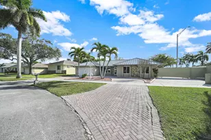 10321 SW 116th Ave, Miami, FL 33176 - Photo 3