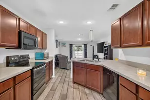 325 SW Ray Ave, Port Saint Lucie, FL 34983 - Photo 19