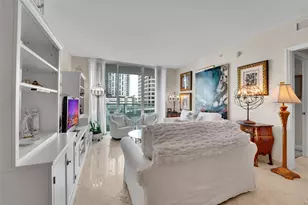 350 SE 2nd St, Fort Lauderdale, FL 33301 - Photo 3