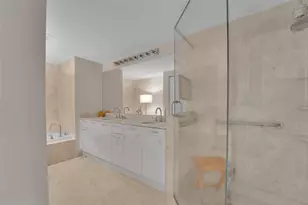 350 SE 2nd St, Fort Lauderdale, FL 33301 - Photo 13