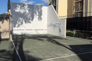 8225 Lake Dr, Doral, FL 33166 - Photo 25