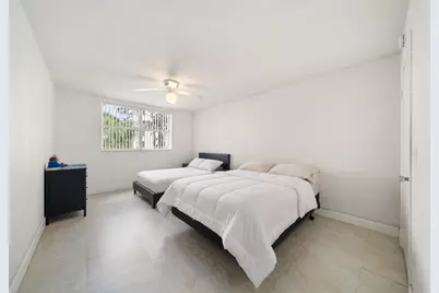 8225 Lake Drive #205, Doral, FL 33166 - Photo 15