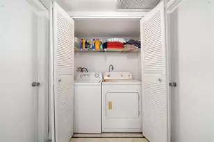 8225 Lake Dr, Doral, FL 33166 - Photo 11