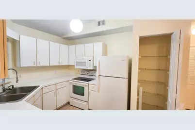 2820 Stoneway Lane #C, Fort Pierce, FL 34982 - Photo 7