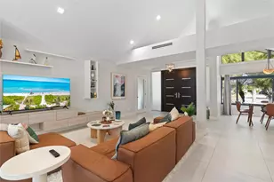 2430 NE 49th St, Pompano Beach, FL 33064 - Photo 5