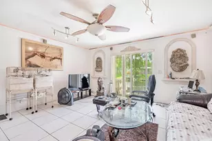 6631 Winfield Blvd, Margate, FL 33063 - Photo 5