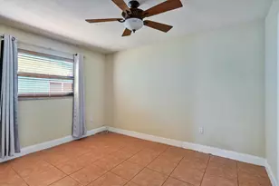 11831 NW 31st Pl, Sunrise, FL 33323 - Photo 7