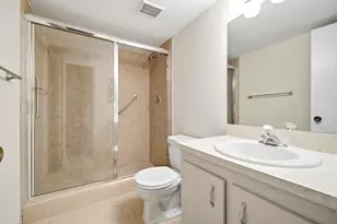 737 SE 1st Way, Deerfield Beach, FL 33441 - Photo 13