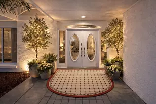 1715 York Ct, Fort Pierce, FL 34982 - Photo 9