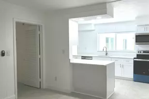 1715 York Ct, Fort Pierce, FL 34982 - Photo 25