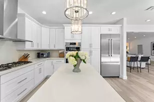 2636 Grace Dr, Fort Lauderdale, FL 33316 - Photo 5