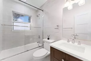 2636 Grace Dr, Fort Lauderdale, FL 33316 - Photo 17