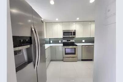 112 Royal Park Drive #4f, Oakland Park, FL 33309 - Photo 5