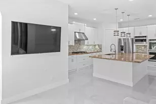 8840 Watercrest Cir Circle E, Parkland, FL 33076 - Photo 47