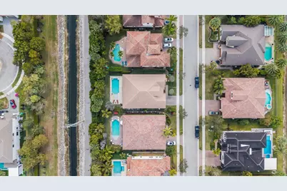 8840 Watercrest Cir Circle E, Parkland, FL 33076 - Photo 13