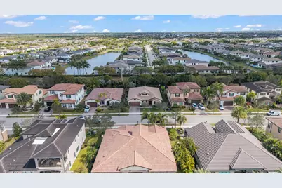 8840 Watercrest Circle, Parkland, FL 33076 - Photo 11