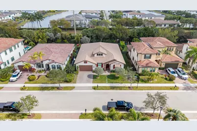 8840 Watercrest Cir Circle E, Parkland, FL 33076 - Photo 9