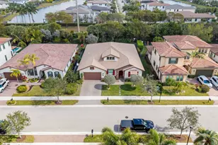 8840 Watercrest Cir Circle E, Parkland, FL 33076 - Photo 9