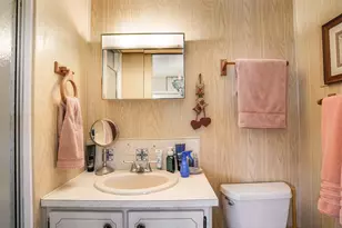 2041 SW 83rd Ave, Davie, FL 33324 - Photo 7