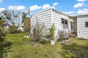 2041 SW 83rd Ave, Davie, FL 33324 - Photo 31