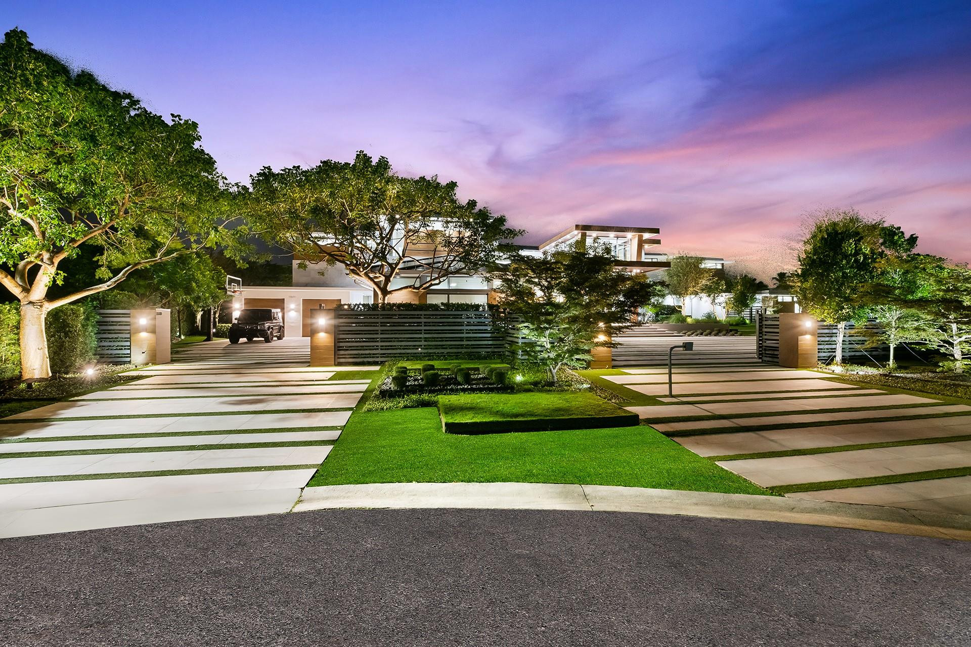 10691 Golden Eagle Ct main architectural view