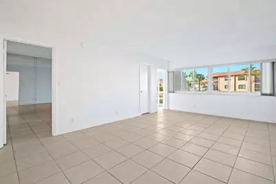 140 Lakeview Drive #103, Weston, FL 33326 - Photo 5