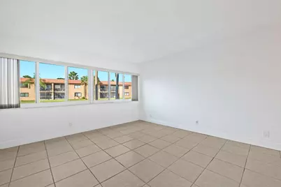 140 Lakeview Drive #103, Weston, FL 33326 - Photo 13