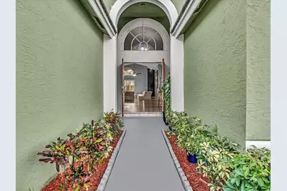 4379 Leicester Court, West Palm Beach, FL 33409 - Photo 3