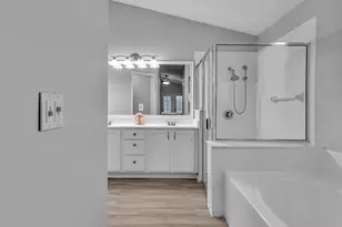 4379 Leicester Ct, West Palm Beach, FL 33409 - Photo 17