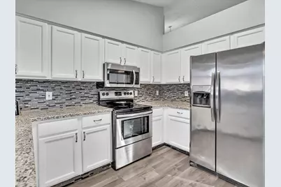 4379 Leicester Court, West Palm Beach, FL 33409 - Photo 9