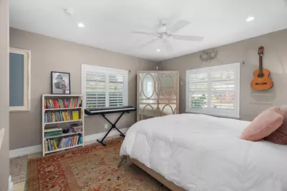 2740 NE 27th Court, Fort Lauderdale, FL 33306 - Photo 35