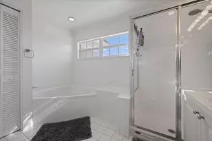 1628 S Club Dr, Wellington, FL 33414 - Photo 23