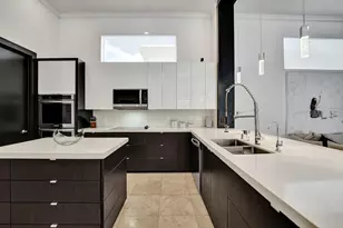 13763 NW 18th Ct, Pembroke Pines, FL 33028 - Photo 41