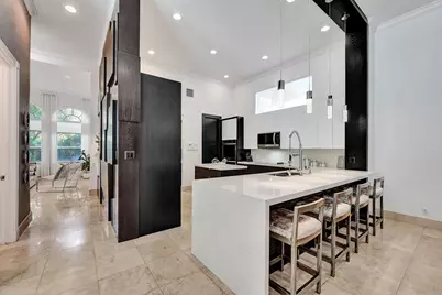 13763 NW 18th Court, Pembroke Pines, FL 33028 - Photo 35