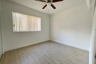 9517 Fontainebleau Blvd, Miami, FL 33172 - Photo 5