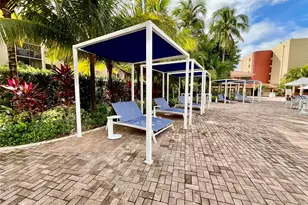 9517 Fontainebleau Blvd, Miami, FL 33172 - Photo 11