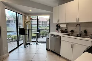 5641 Coach House Cir, Boca Raton, FL 33486 - Photo 7