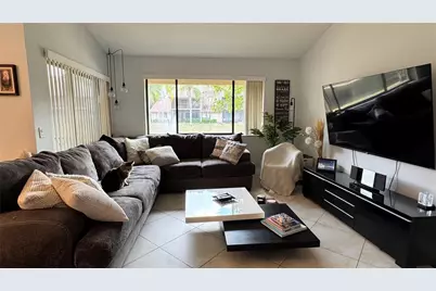 5641 Coach House Circle #B, Boca Raton, FL 33486 - Photo 5