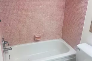 4046 NW 19th St, Lauderhill, FL 33313 - Photo 13