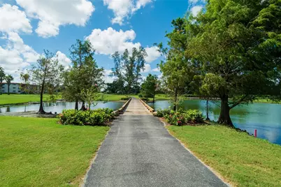 691 S Hollybrook Drive #304, Pembroke Pines, FL 33025 - Photo 25