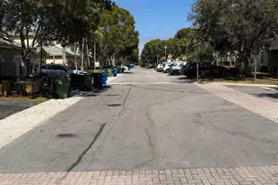 2223 Pasadena Way, Weston, FL 33327 - Photo 15