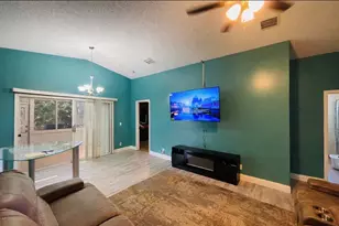 244 Caribe Ct, Greenacres, FL 33413 - Photo 5