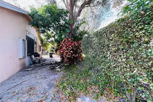 244 Caribe Ct, Greenacres, FL 33413 - Photo 23