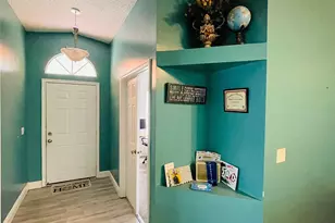 244 Caribe Ct, Greenacres, FL 33413 - Photo 9