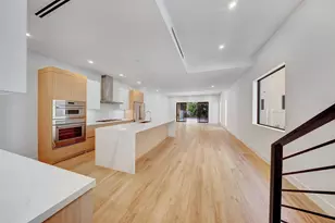 812 SE 12th St, Fort Lauderdale, FL 33316 - Photo 57