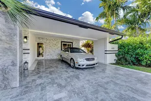 2116 NE 25th St, Fort Lauderdale, FL 33305 - Photo 15