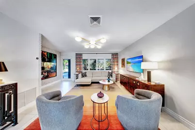 2116 NE 25th Street, Wilton Manors, FL 33305 - Photo 37