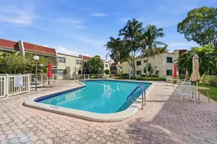 301 N Pine Island Rd, Plantation, FL 33324 - Photo 25