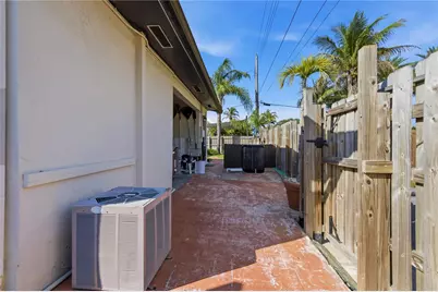 707 N 46th Avenue, Hollywood, FL 33021 - Photo 27