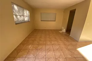 7625 SW 10th St, North Lauderdale, FL 33068 - Photo 5